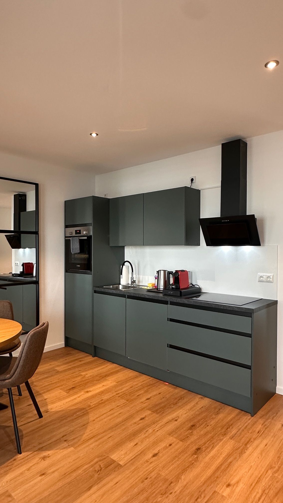  AMAO-Jade Family & Business Apartment - Parking  -  AMAO-Jade Family & Business Apartment - Parking  - Gallery -  6