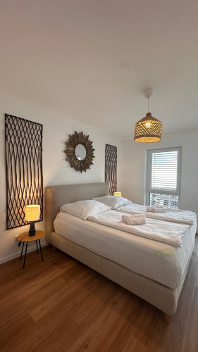AMAO-Ivory Family & Business Apartment - Parking - Gallery - 9