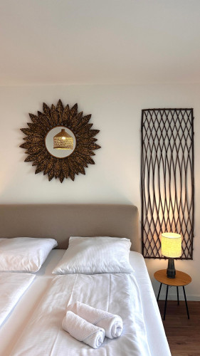 AMAO-Ivory Family & Business Apartment - Parking - Gallery - 8