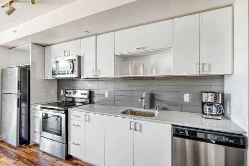 Northeast 12th Lane, Bellevue, WA - Gallery - 6