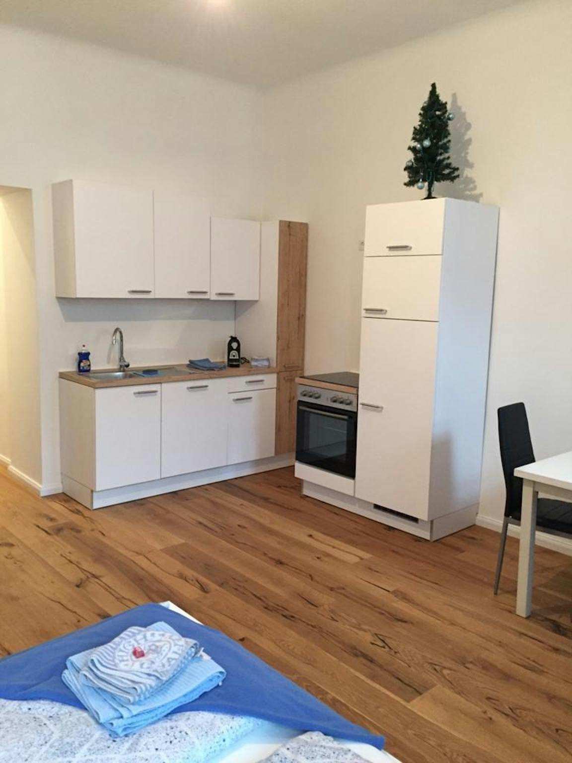 Entire Place - Hütteldorfer Straße, Vienna - Gallery - 1