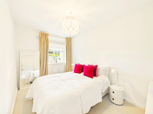 London Road, Cheltenham  - Gallery -  5