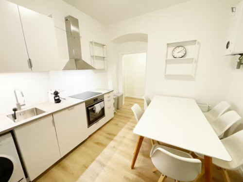 Cozy single bedroom in the Ottakring district  - Gallery -  5