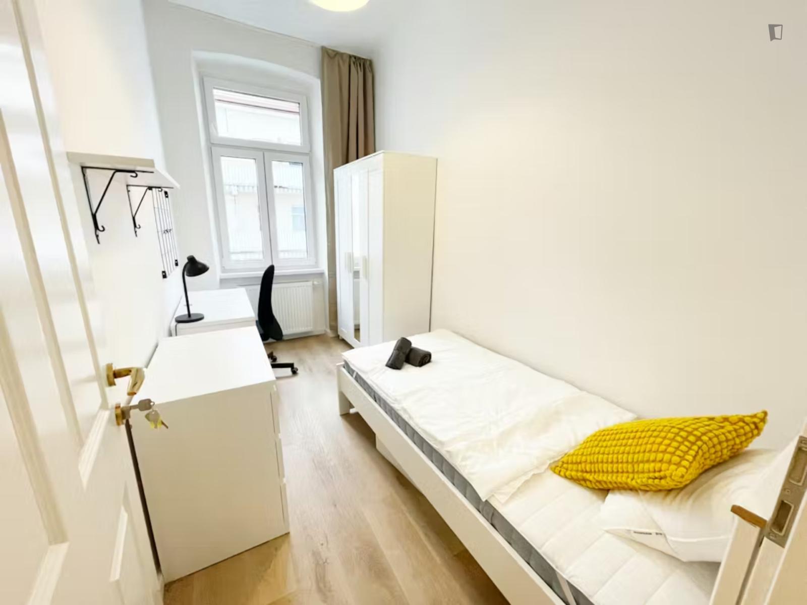 Cozy Single Bedroom In The Ottakring District - Cozy single bedroom in the Ottakring district - Gallery - 1