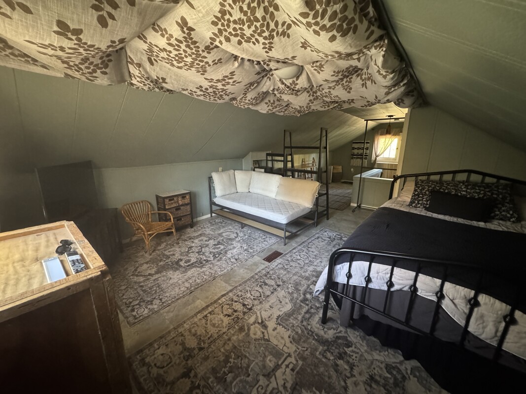Upper Bedroom (Full Room) - 1