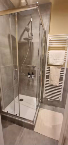 Modern 1-room apartment with parking and fast WiFi in beautiful house in Bielefeld (Bielefeld) - Gallery - 6