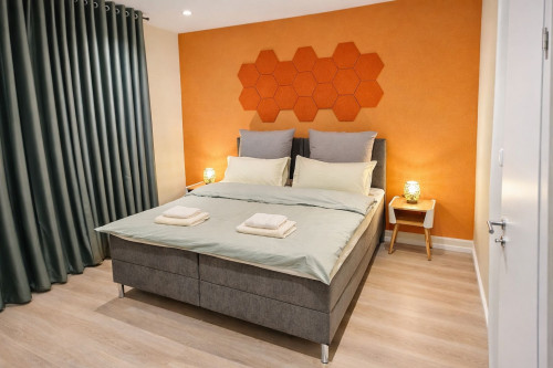 Modern 2-room apartment with parking and fast WiFi in Bielefeld