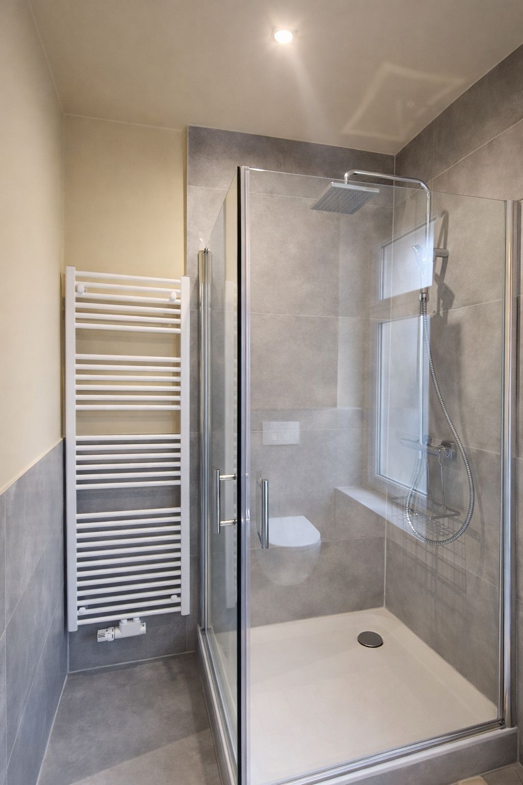  Modern 2-Room Apartment With Parking And Fast WiFi In Bielefeld  -  Modern 2-room apartment with parking and fast WiFi in Bielefeld  - Gallery -  5