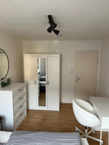 Wonderful 3 Bedroom apartment in Stuttgart Mitte - Gallery - 9
