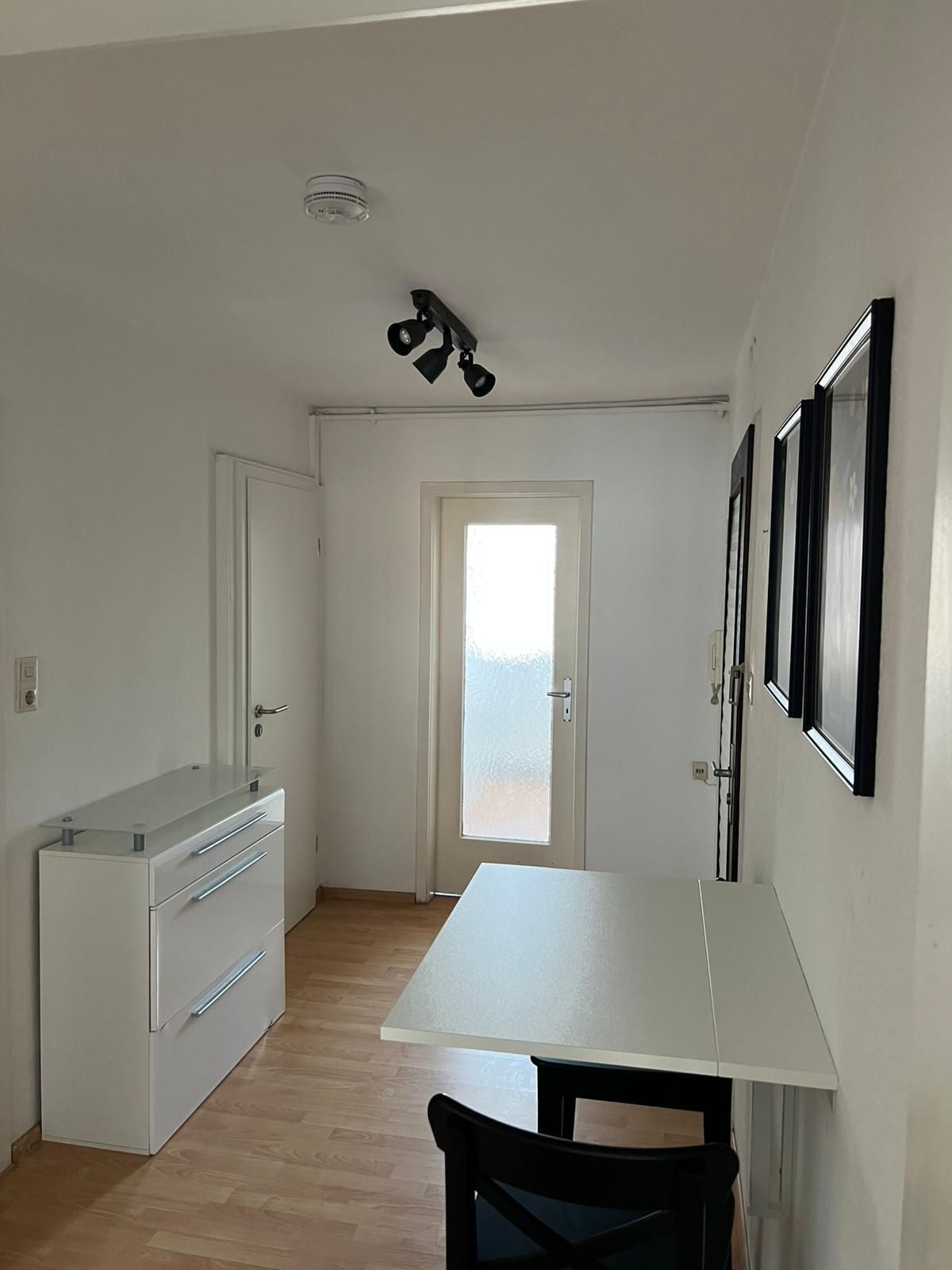 Wonderful 3 Bedroom Apartment In Stuttgart Mitte - 2