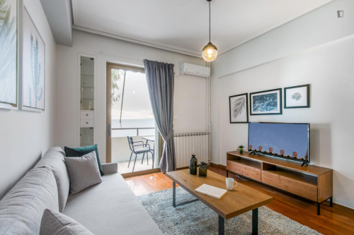 Lovely 1-bedroom flat near the Rocks of Piraeus  - Gallery -  5
