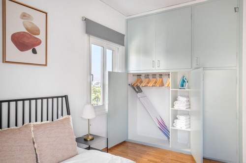 Luminous 1-bedroom flat in Paleo Faliro