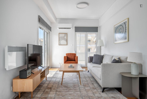 Luminous 1-bedroom flat in Paleo Faliro  - Gallery -  5