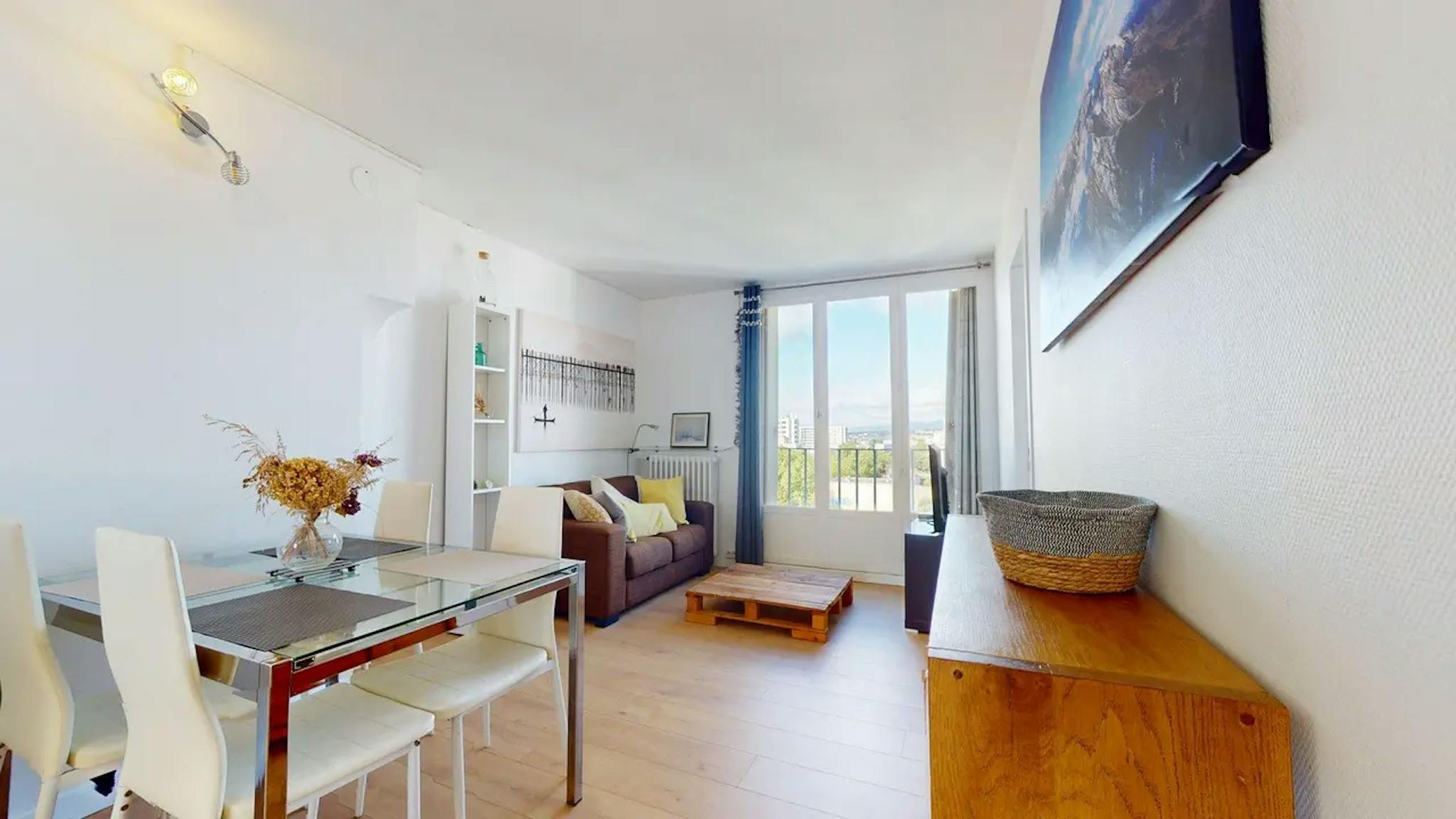 Private Room - Rue Professeur Beauvisage, Lyon - Gallery - 1