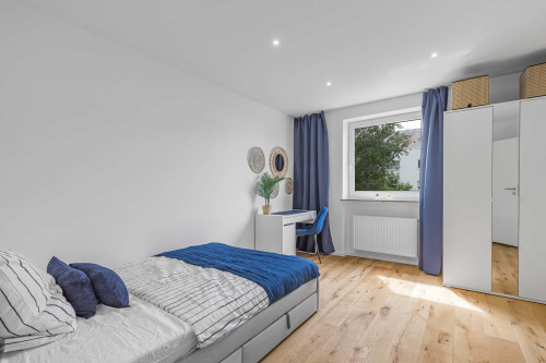 Joseph-Seifried-Straße 25 room 1