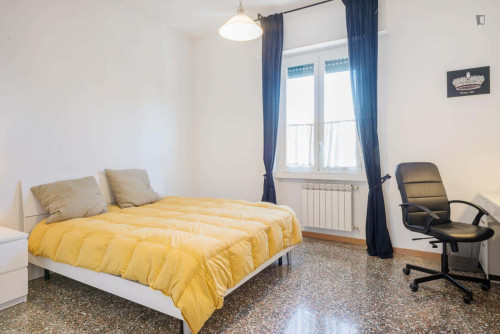 Room in Via Portuense, Roma for 60 m² with 2 bedrooms