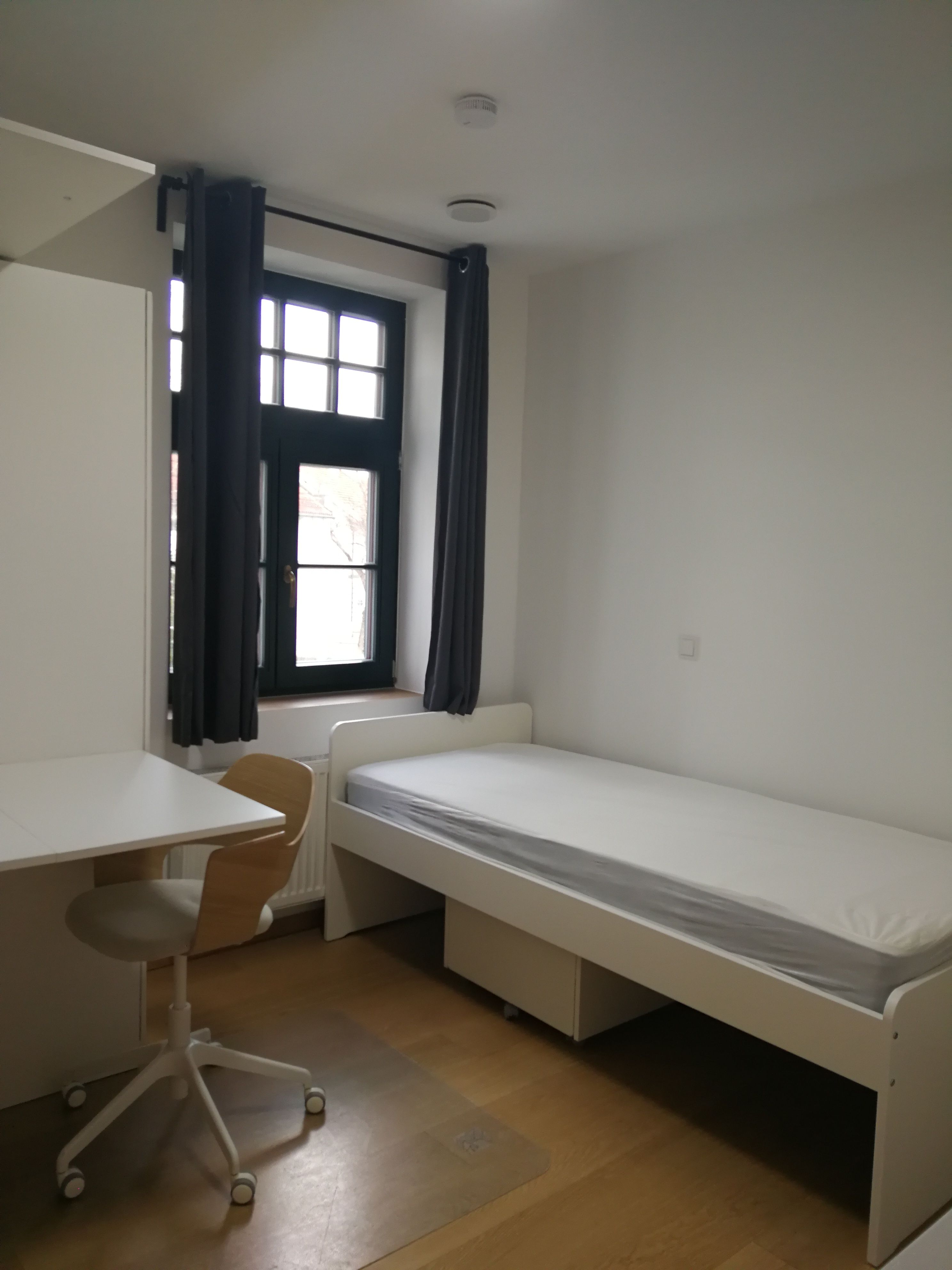 Studio Apartment At Pasing Station And Shopping Centre - 6