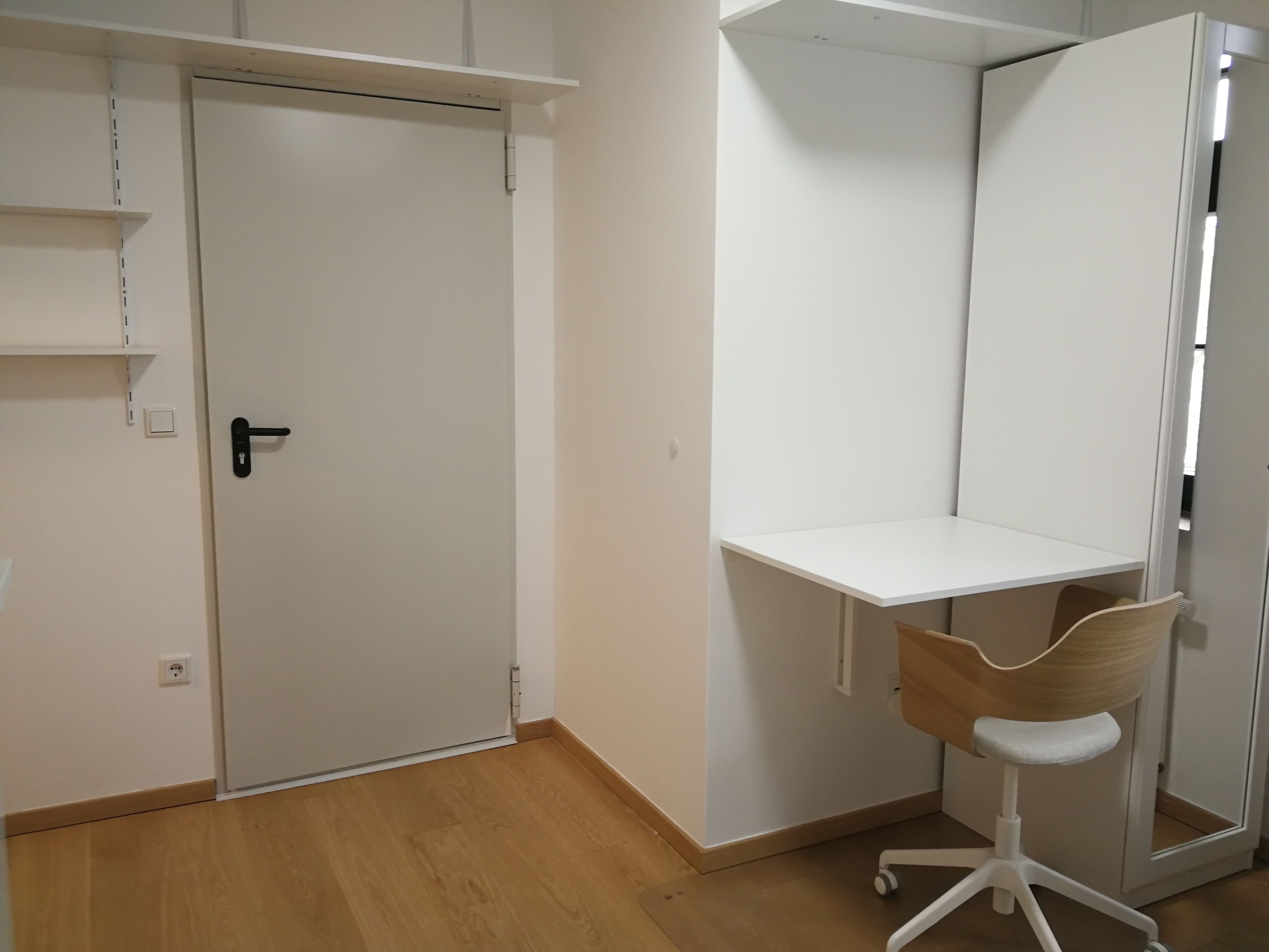 Studio Apartment At Pasing Station And Shopping Centre - 23