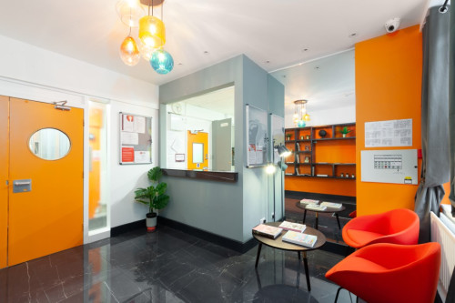 Louise House - Gallery - 11