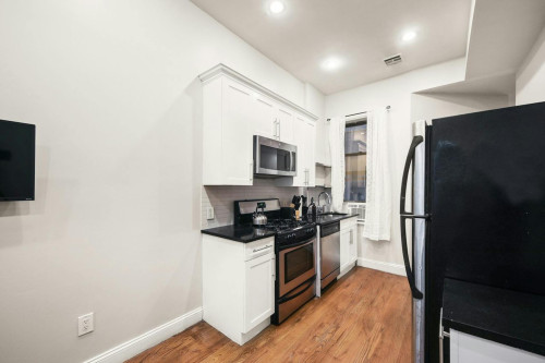 Kingston Ave, Brooklyn, NY - Gallery - 5