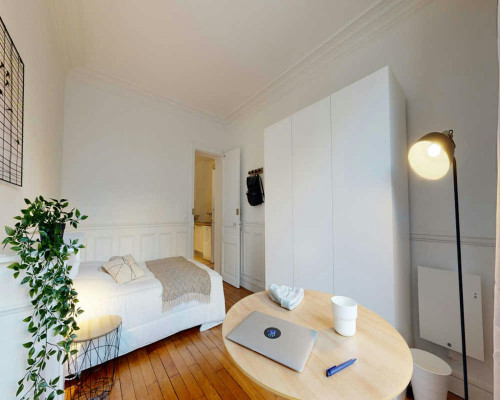 Rue des Cloys, Paris