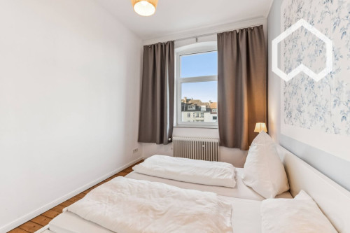 Attractive 50 sqm 2-Room Apartment: Ideal for business professionals or Couples - Gallery - 7