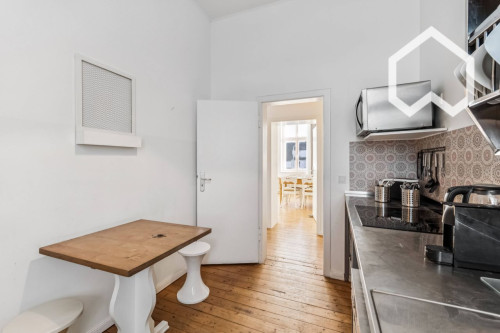 Attractive 50 sqm 2-Room Apartment: Ideal for business professionals or Couples - Gallery - 16