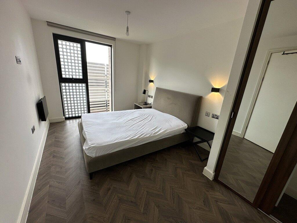  En-Suite  -  Prestige  - Gallery -  1