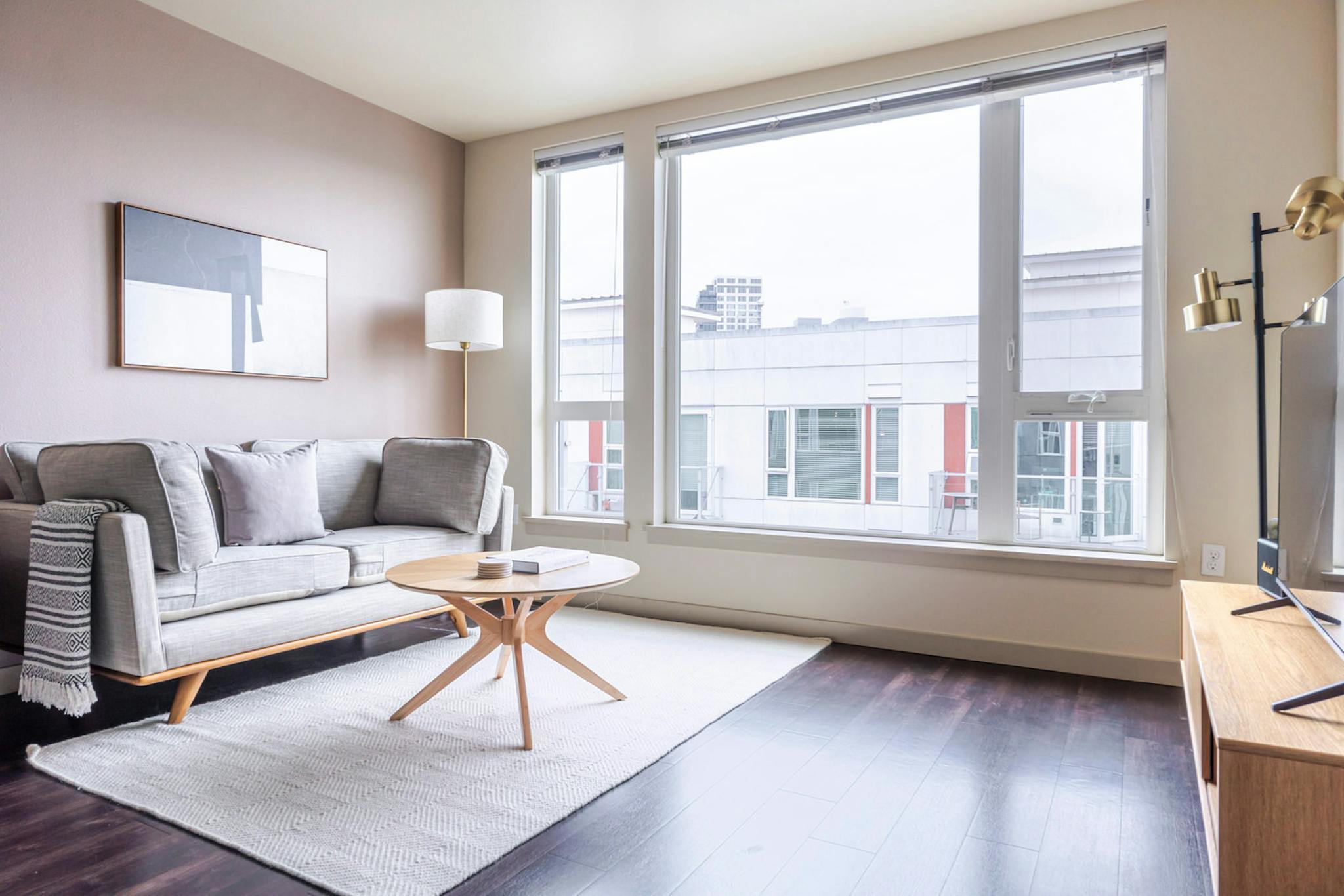  Entire Place  -  10th Avenue, Seattle, WA  - Gallery -  1