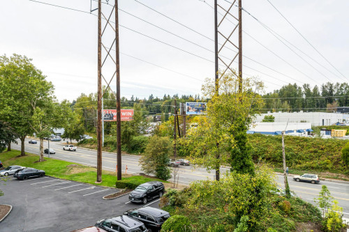 137th Place Northeast, Redmond, WA - Gallery - 6