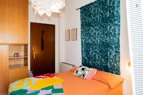Double bedroom, with balcony, in 9-bedroom apartment - Gallery - 20