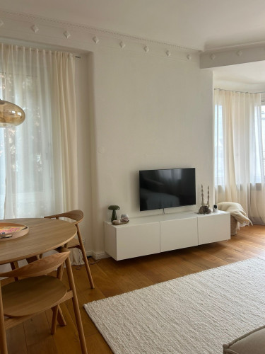 Stylish furnished temporary living in Stuttgart-West