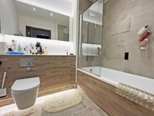 double room in flat 