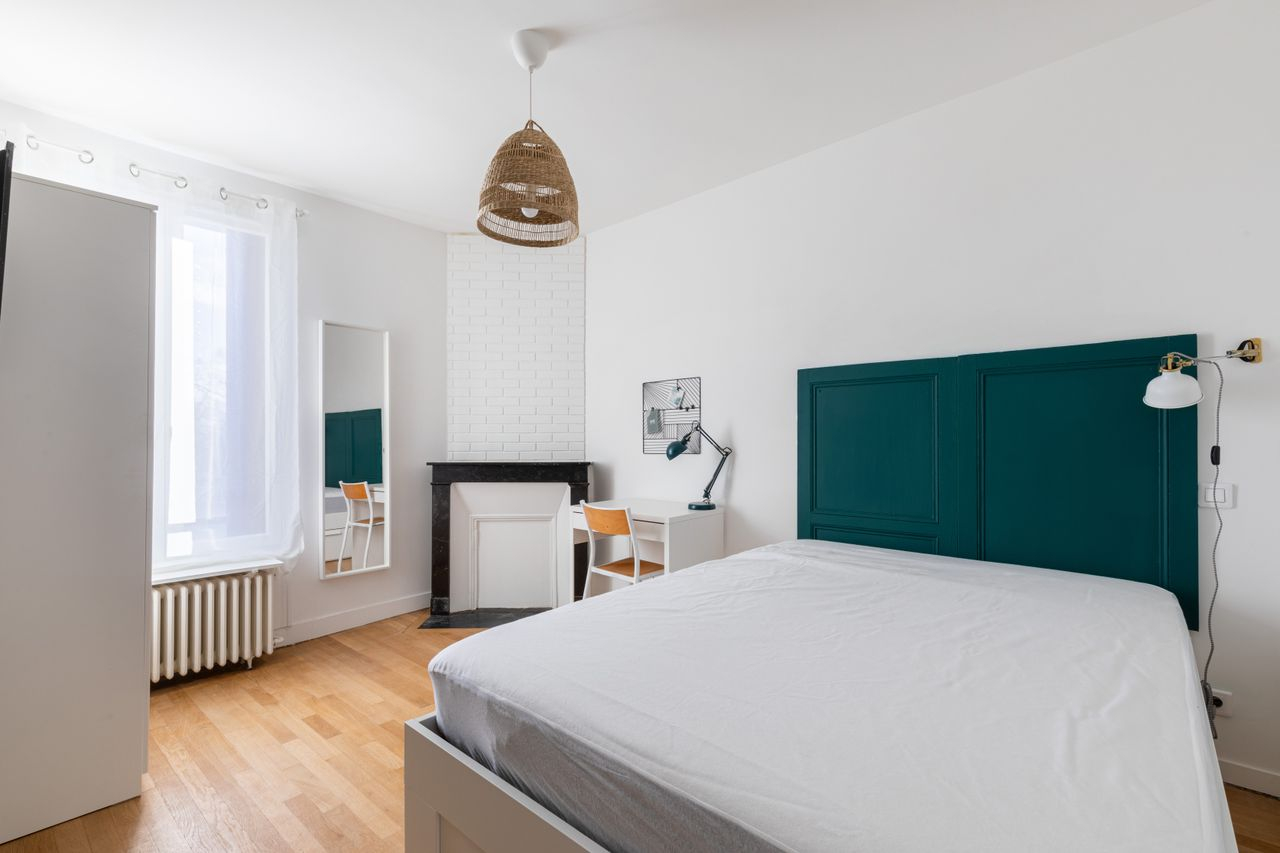 Fashionable & lovely room, Athis-Mons #8