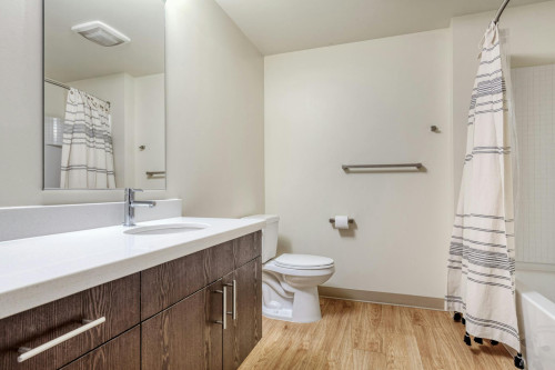 Northeast 9th Street, Bellevue, WA - Gallery - 10