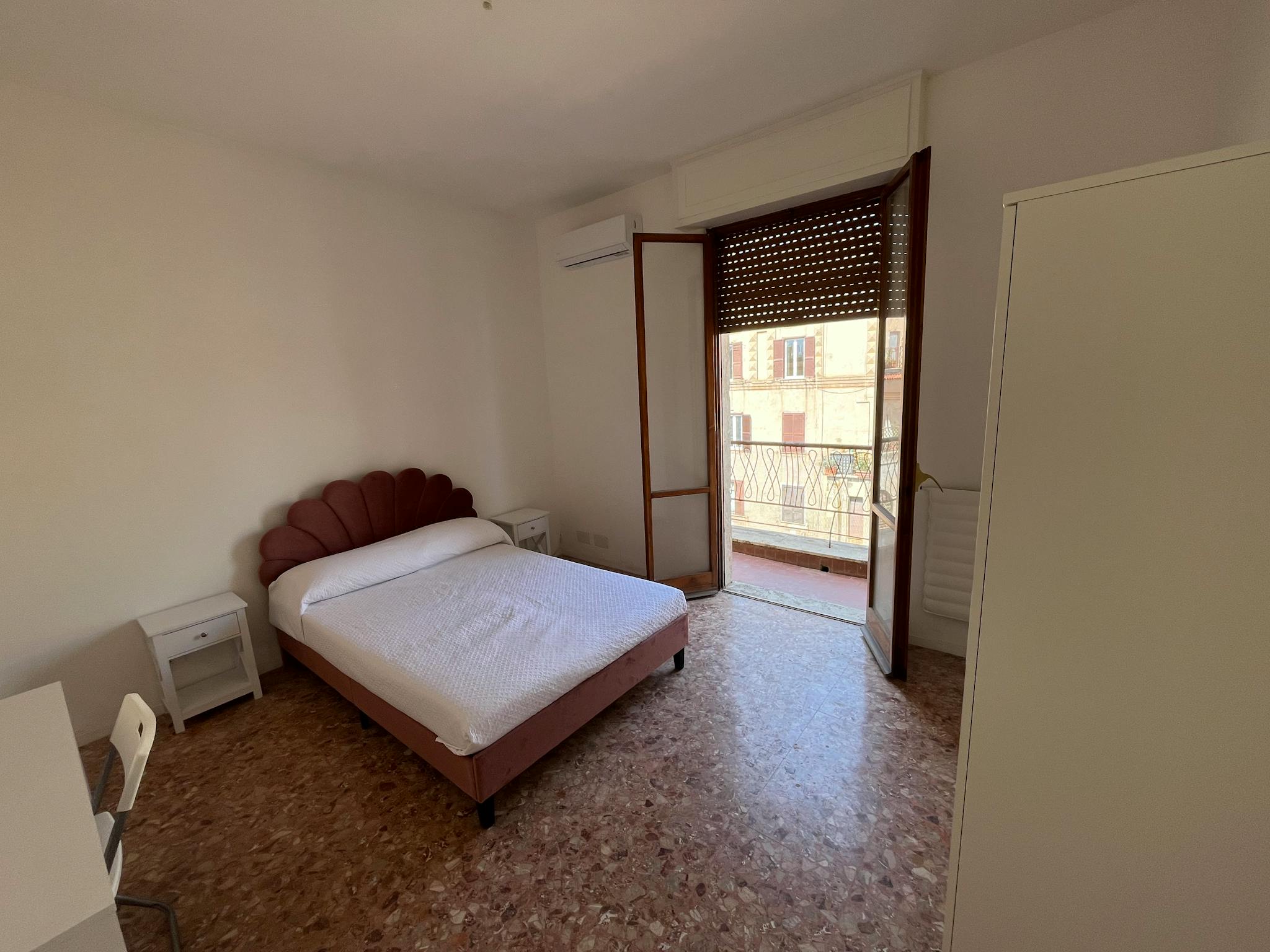 Private Room - Via Imperia, Rome - Gallery - 1