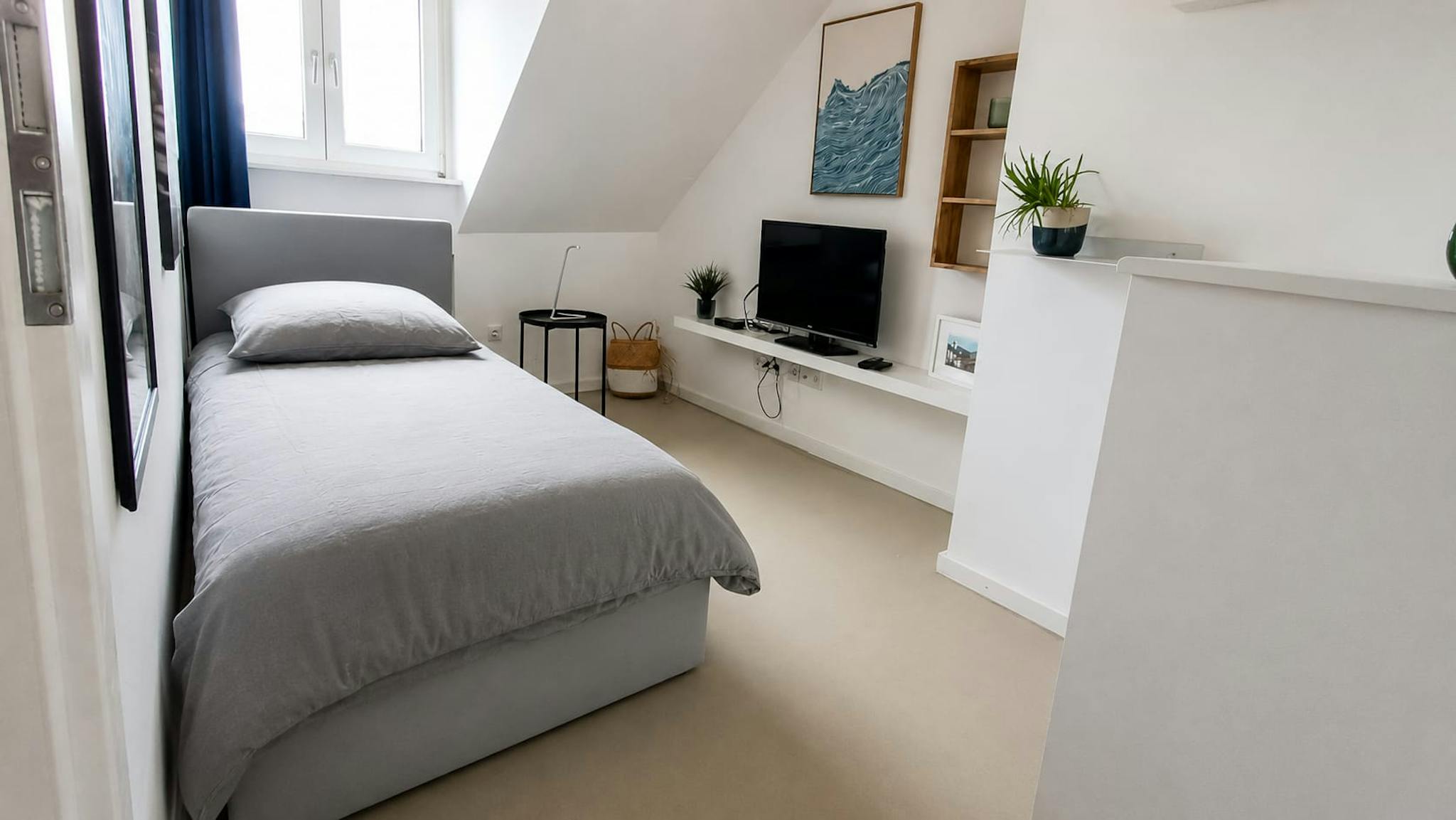 Private Room - Kurze Straße, Düsseldorf - Gallery - 1