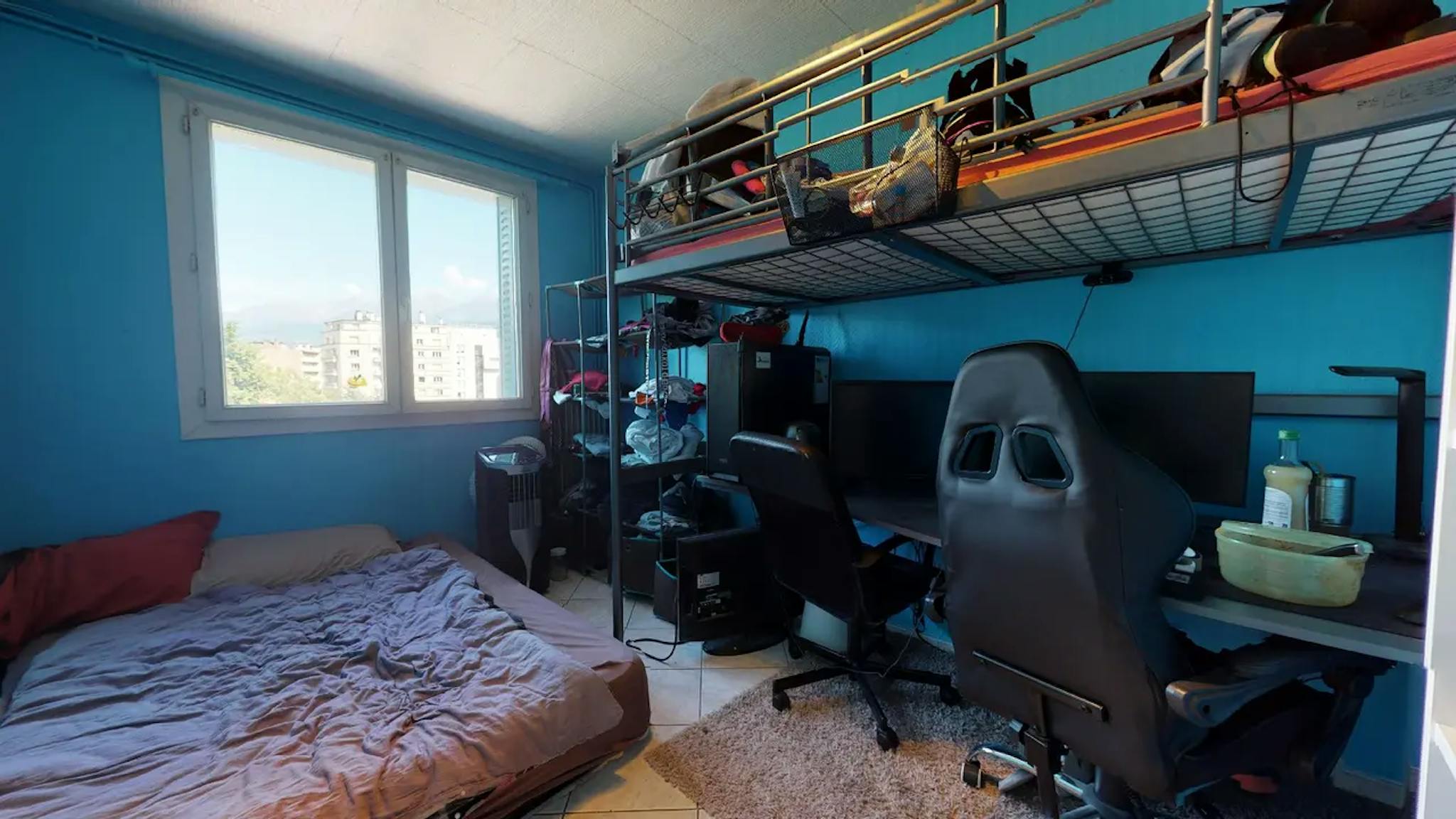 Private Room - Chemin Villebois, Grenoble - Gallery - 1