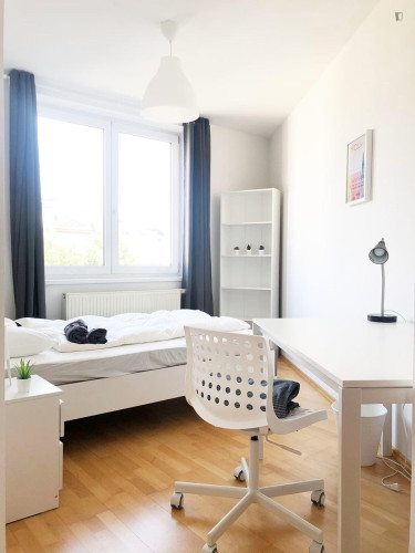 Very nice double bedroom in Margareten