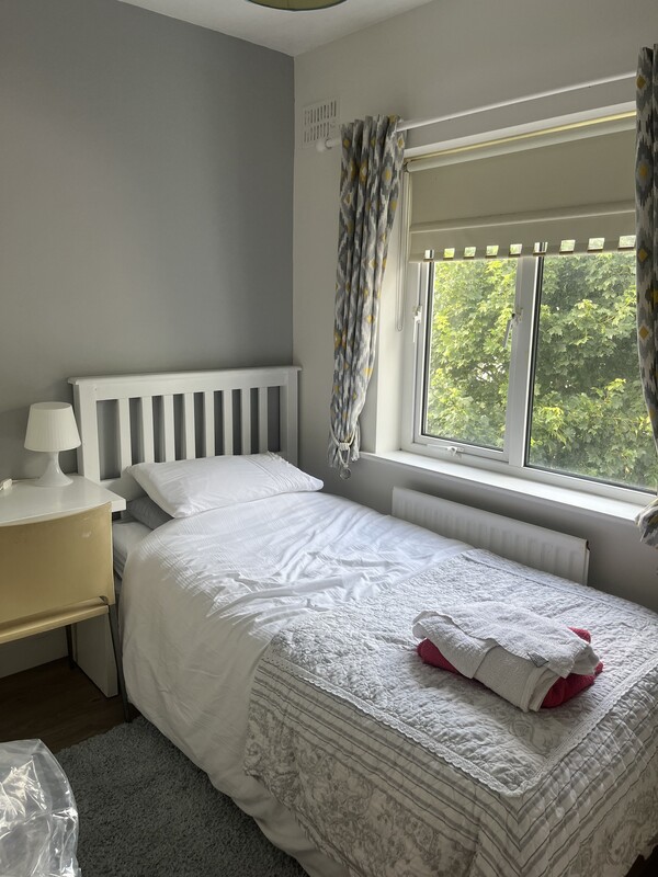 Cozy Single Bedroom (Full Room) - 1