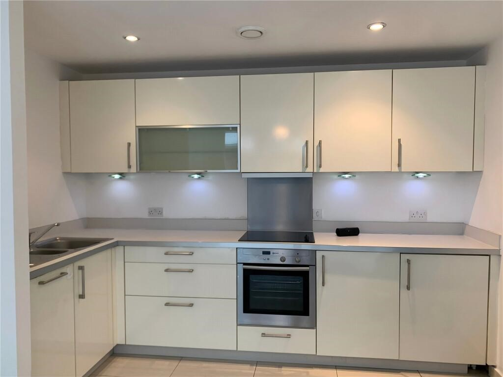 Two-Bed Flat - 3