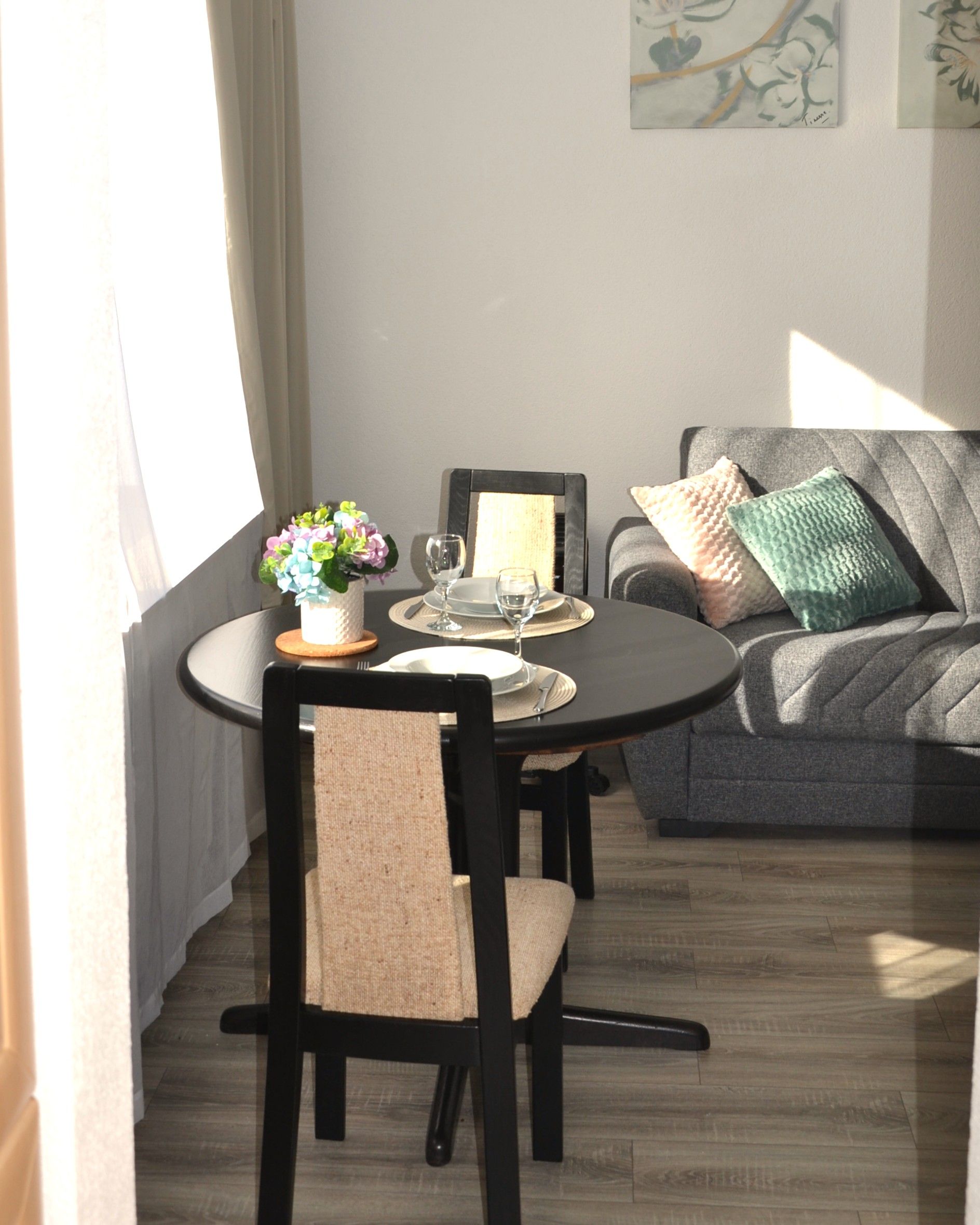 Modern 50 Sqm Apartment With Balcony, WiFi & Parking – Near Rhine In Duisburg - 4