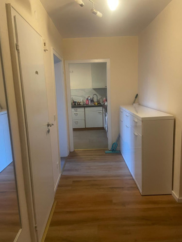 Spacious Apartment with big garden in quite street