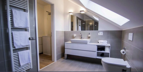 Rooftop Suite - Gallery - 2