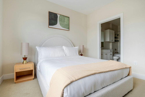West Howard Lane, Austin, TX - Gallery - 9