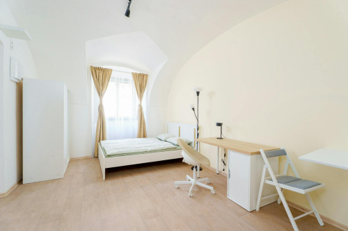 Kolčavka, Hlavní město Praha