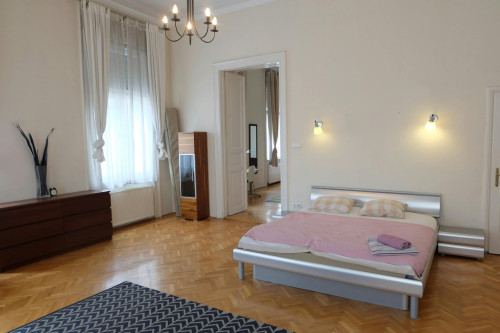 Stollár Béla utca, Budapest
