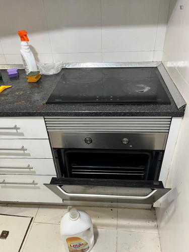 Nice 2 Bedroom House close to Barreiro Train Station