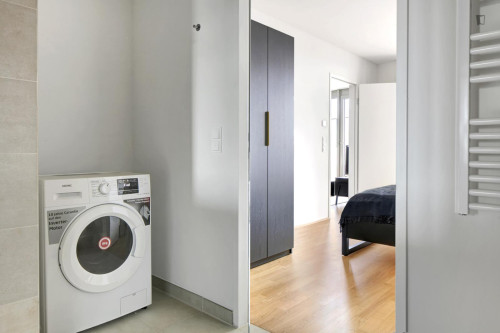 Comfy 1-bedroom flat near the Central European University