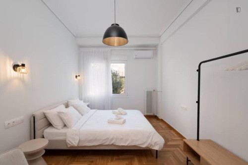 Elegant City Stay in Pagrati